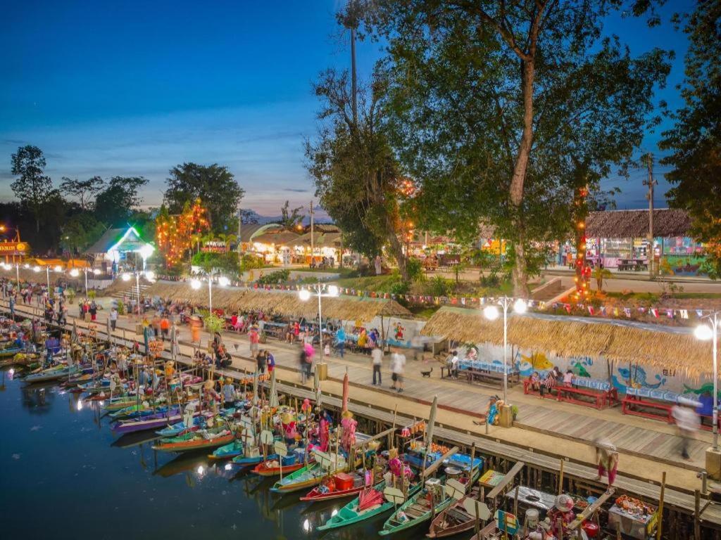 The Bed Hotel Hatyai Hat Yai Bagian luar foto
