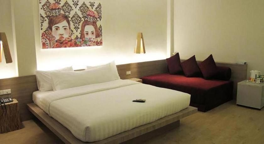 The Bed Hotel Hatyai Hat Yai Bagian luar foto